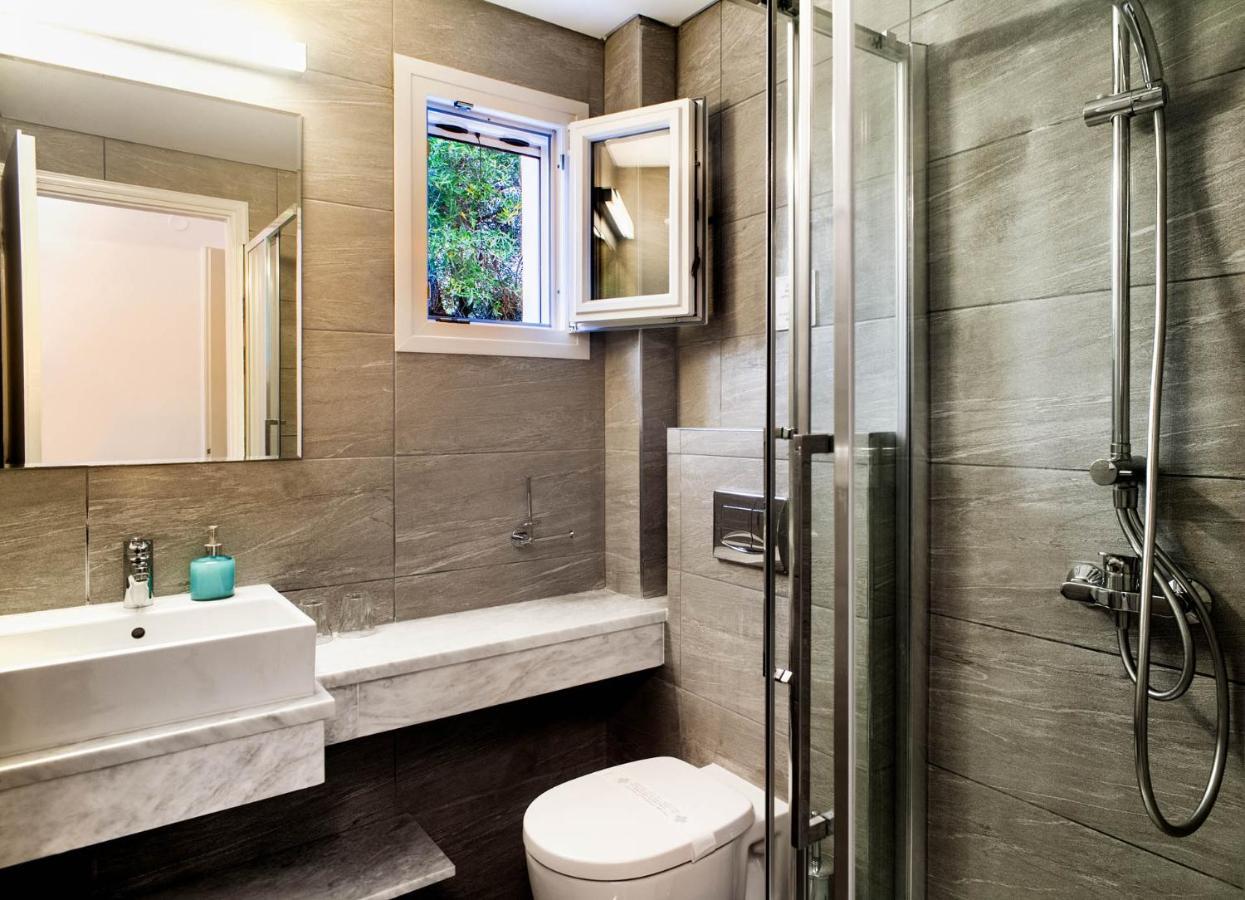 Nefeli Hotel Áyios Nikítas エクステリア 写真