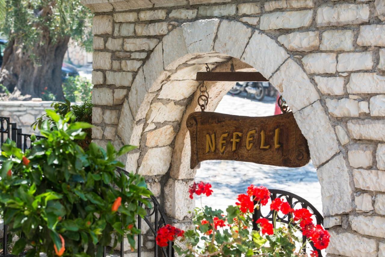 Nefeli Hotel Áyios Nikítas エクステリア 写真