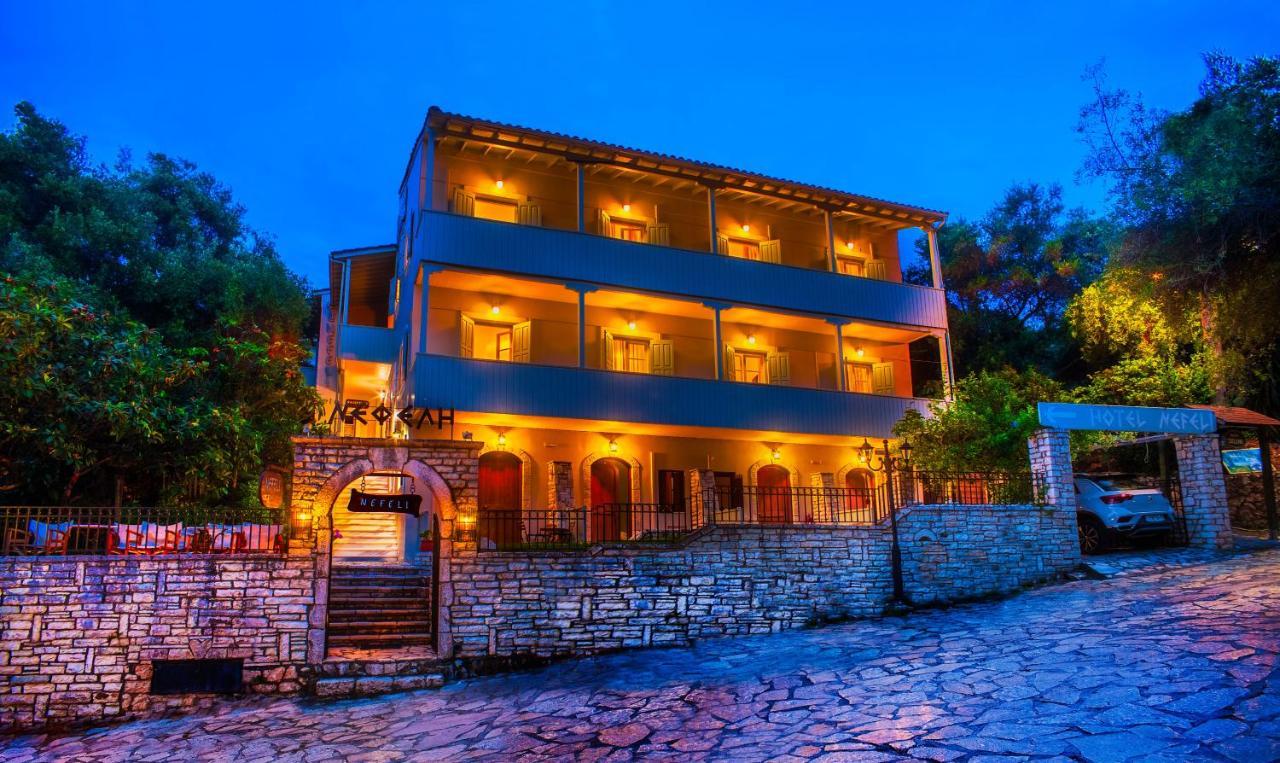 Nefeli Hotel Áyios Nikítas エクステリア 写真