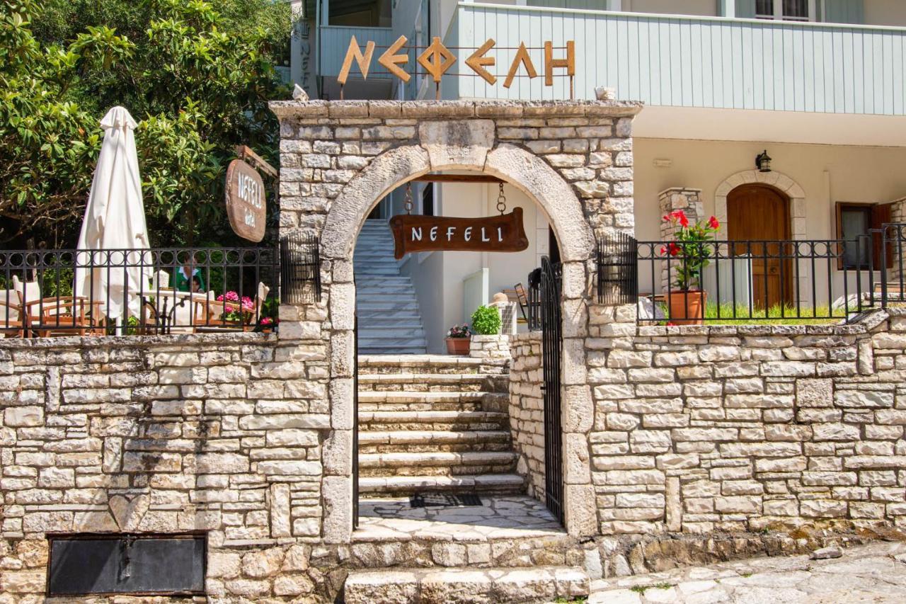 Nefeli Hotel Áyios Nikítas エクステリア 写真