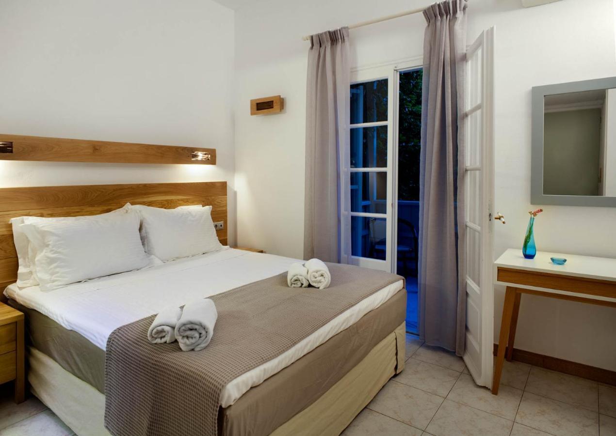Nefeli Hotel Áyios Nikítas エクステリア 写真